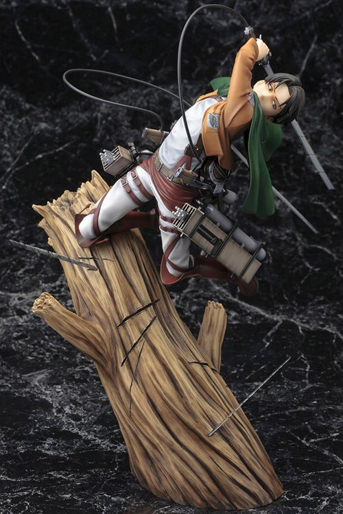 Picture of Attack on Titan - Figurine Levi Ackerman : Renewal Package Ver.