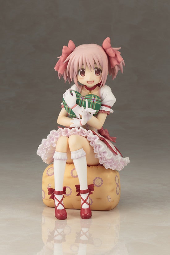 madoka magica figurine